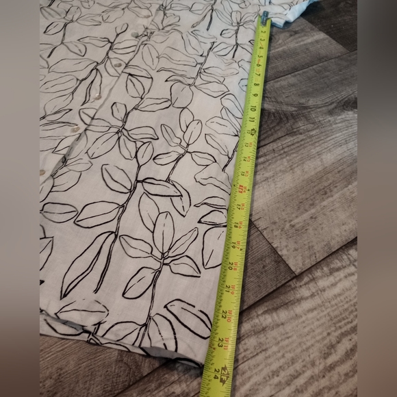 Cynthia Rowley 100% Linen Women's Size XS White Dress With Black Embrodery - Picture 4 of 6